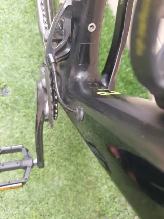 Bicicleta BTT Cube Negra taglia M