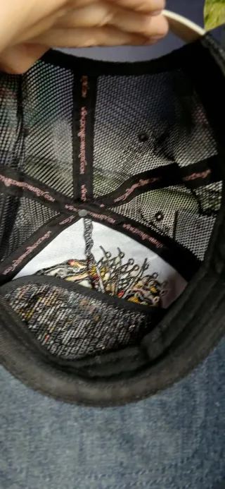 Gorra Ed Hardy Negra con Brillantes