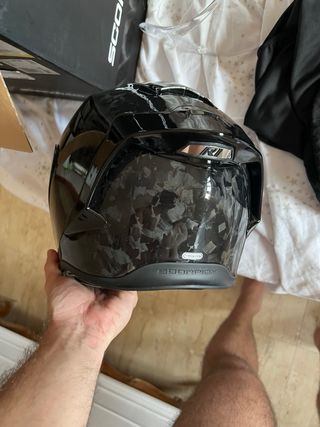 Casco Scorpion R1 Exo Carbono Onyx