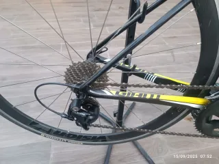 Bicicleta de carretera Giant precio no negociable