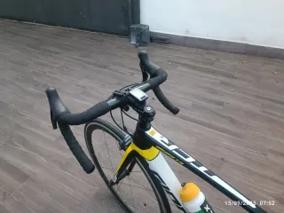 Bicicleta de carretera Giant precio no negociable