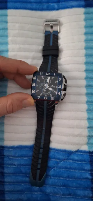 Reloj Lotus Cronógrafo Negro y Azul