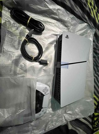 PlayStation 5 Slim Blanca