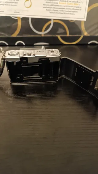 Cámara Olympus EE-2 – Analógica y Compacta