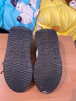 Zapatillas New Balance Verde y Blanco