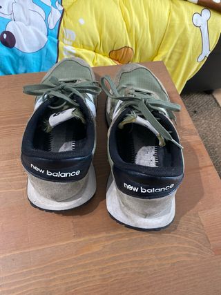 Zapatillas New Balance Verde y Blanco