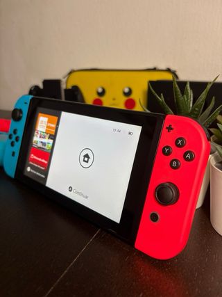 COMO NUEVA | Nintendo Switch Azul & Rojo