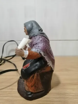 Figura Castañera con hornillo para belén