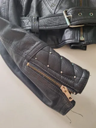 Cazadora de piel artesanal