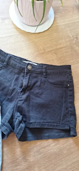Lote 3 shorts vaqueros talla 36 Lefties y Bershka