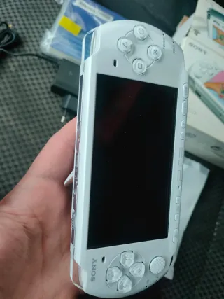 Sony PSP 3000 Pearl White (LEER)
