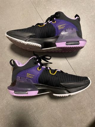 Zapatillas Nike Lebron Witness 7 Talla 41