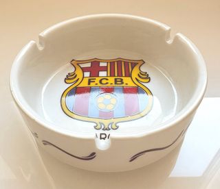 Cenicero del Futbol Club Barcelona.