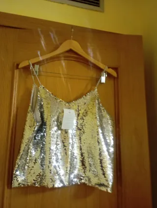 Top nuevo  lentejuelas plateadas Talla L