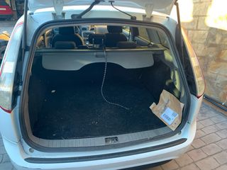 Ford Focus 2010 Familiar