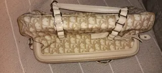 Borsa nera Gucci e Christian Dior in lotto