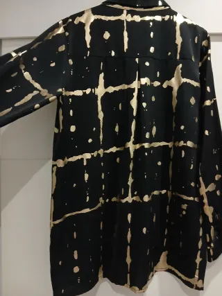 Camisa Blusa negra y dorada manga larga