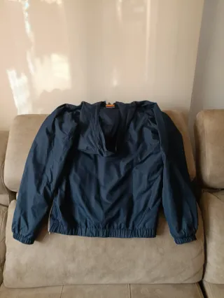 Cortavientos ellesse azul  blanco impermeable niño