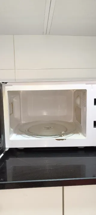 Microondas Infiniton 19 litros 700W