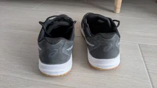 Zapatillas Asics Upcourt 6 pádel Talla 45 Negro