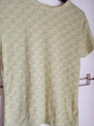 Blusa verde estampada