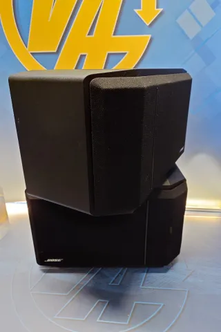 Altavoces Bose 301 Serie IV Negros