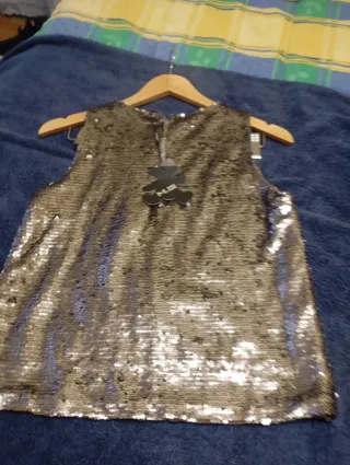 Top nuevo  lentejuelas plateadas