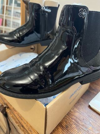 Botas charol Mayoral niña talla 32