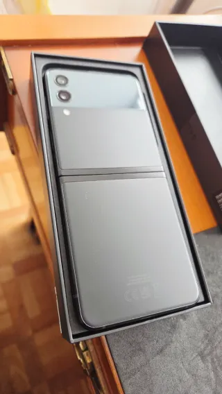 Samsung Galaxy Z Flip 3 5G Negro