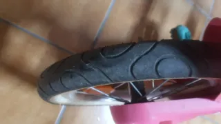 Bicicleta infantil rosa con unicornios