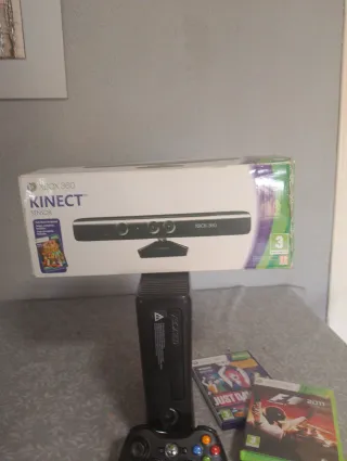 Xbox 360 Kinect + Mando +3 Juegos