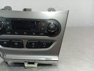 MANDO CALEFACCION / AIRE ACONDICIONADO FORD FOCUS