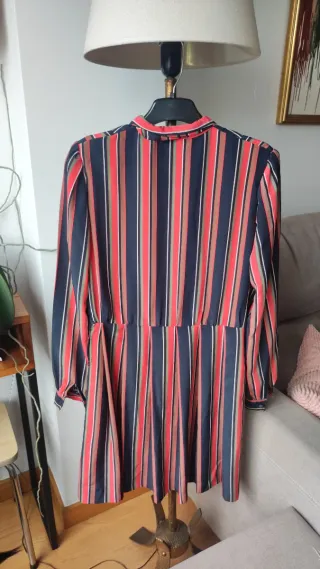 Vestido Yves Saint Laurent rayas