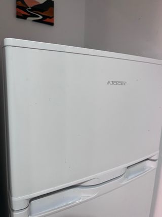 Nevera JOCEL JF206 2 puertas 206L