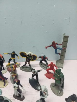Lote Figuras Marvel Metal