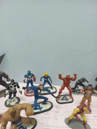 Lote Figuras Marvel Metal