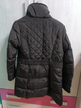 Abrigo acolchado negro talla 38