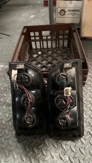 Pilotos Traseros Suzuki Vitara (Juego)