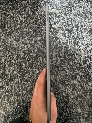 Apple iPad 8ª Gen Space Gray 128gb sim cellular