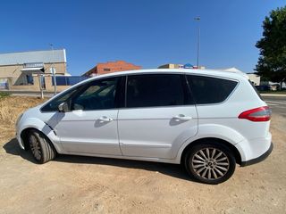 Ford S-MAX 2013