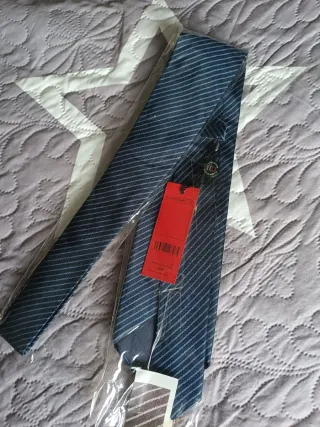 Corbata Carolina Herrera