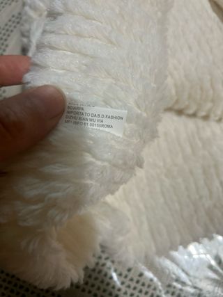 Scaldacollo in pile bianco