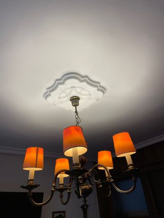 Lámpara colgante antigua dorada