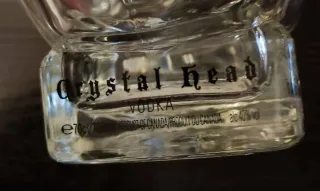 Bottiglia Vodka Cristallina a Forma di Teschio