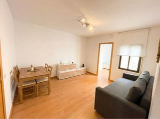 PISO REFORMADO Y AMUEBLADO ARQUITECTO BERGES