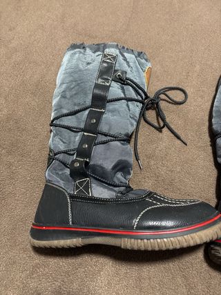 Botas de Nieve y Montaña Negras Marrones