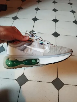 Zapatillas Nike Air Max Verdes y Blancas