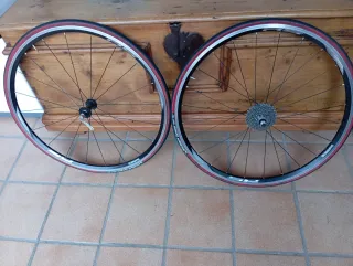 Ruedas Shimano RS como nuevas