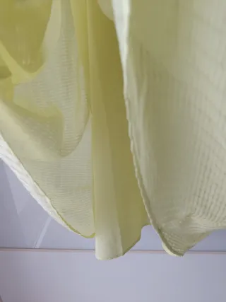 Vestido precioso amarillo Cortefiel talla S