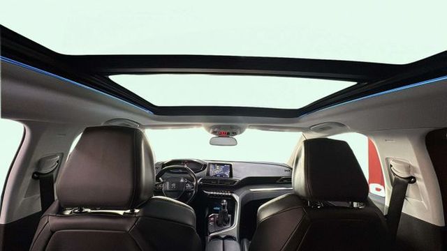 Peugeot 3008 5 AÑOS GARANTÍA